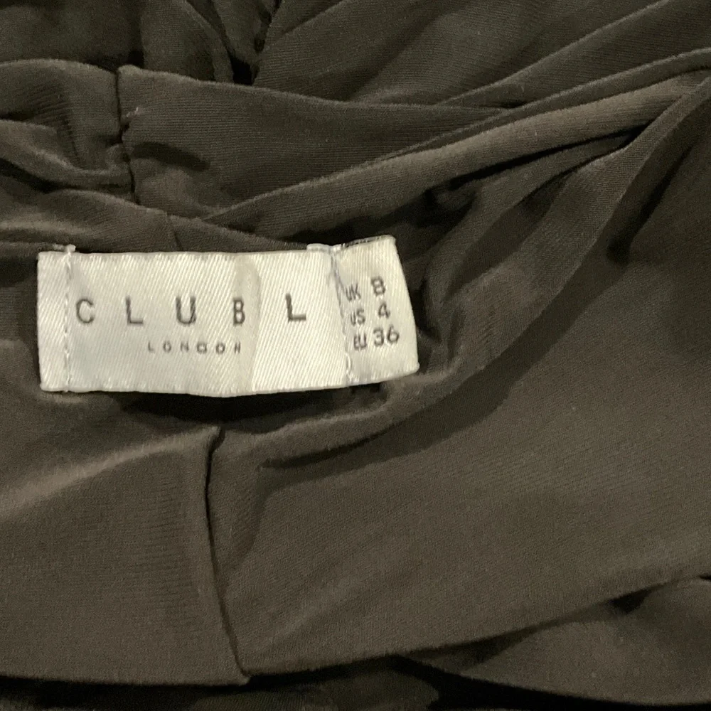 Club L London Black Long Sleeve Dress - Picture 9 of 10